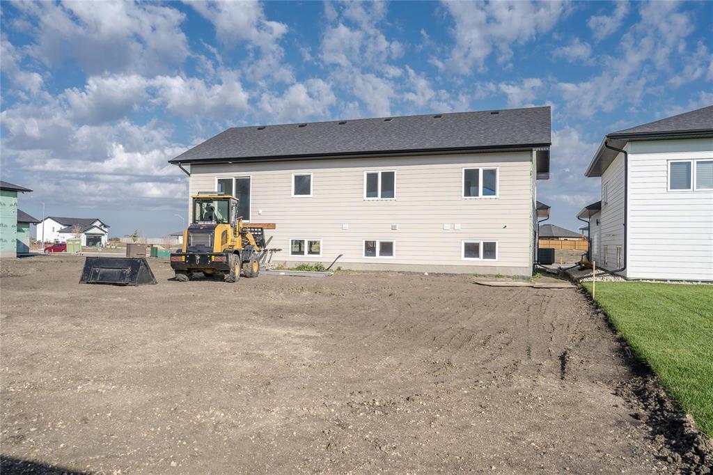 












5 Wild Plum Lane

,
Steinbach,




Manitoba
R5G2Z1

