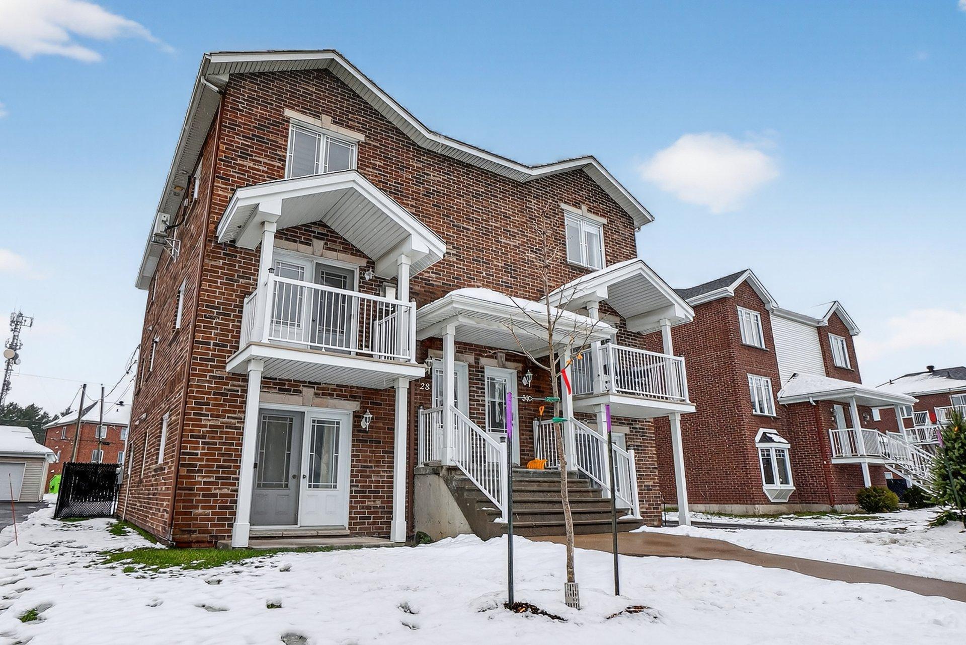 









30


Rue du Jade

,
Saint-Jean-sur-Richelieu,




QC
J2W0C7

