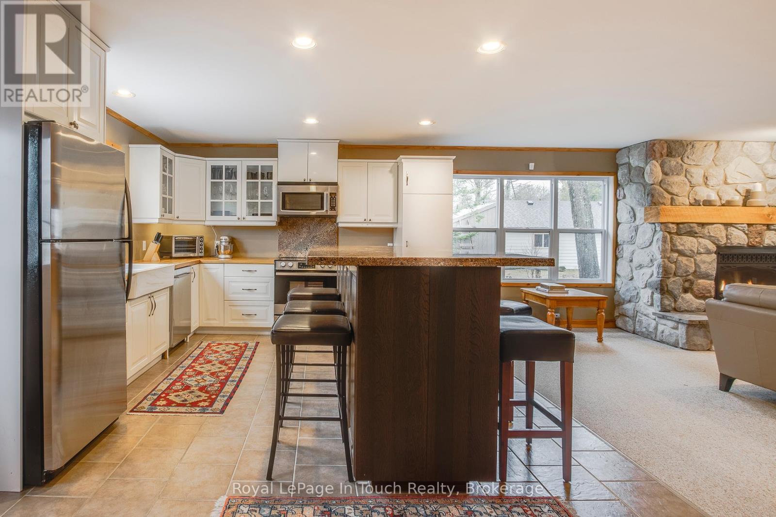 












1751 TINY BEACHES ROAD S

,
Tiny,




Ontario
L0L1P1

