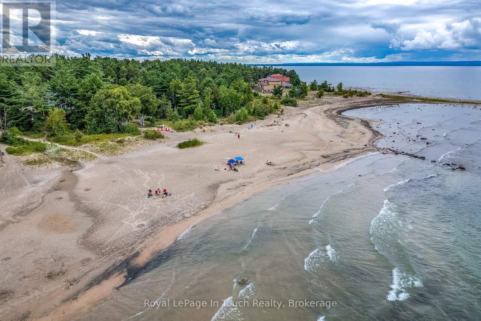 












1751 TINY BEACHES ROAD S

,
Tiny,




Ontario
L0L1P1

