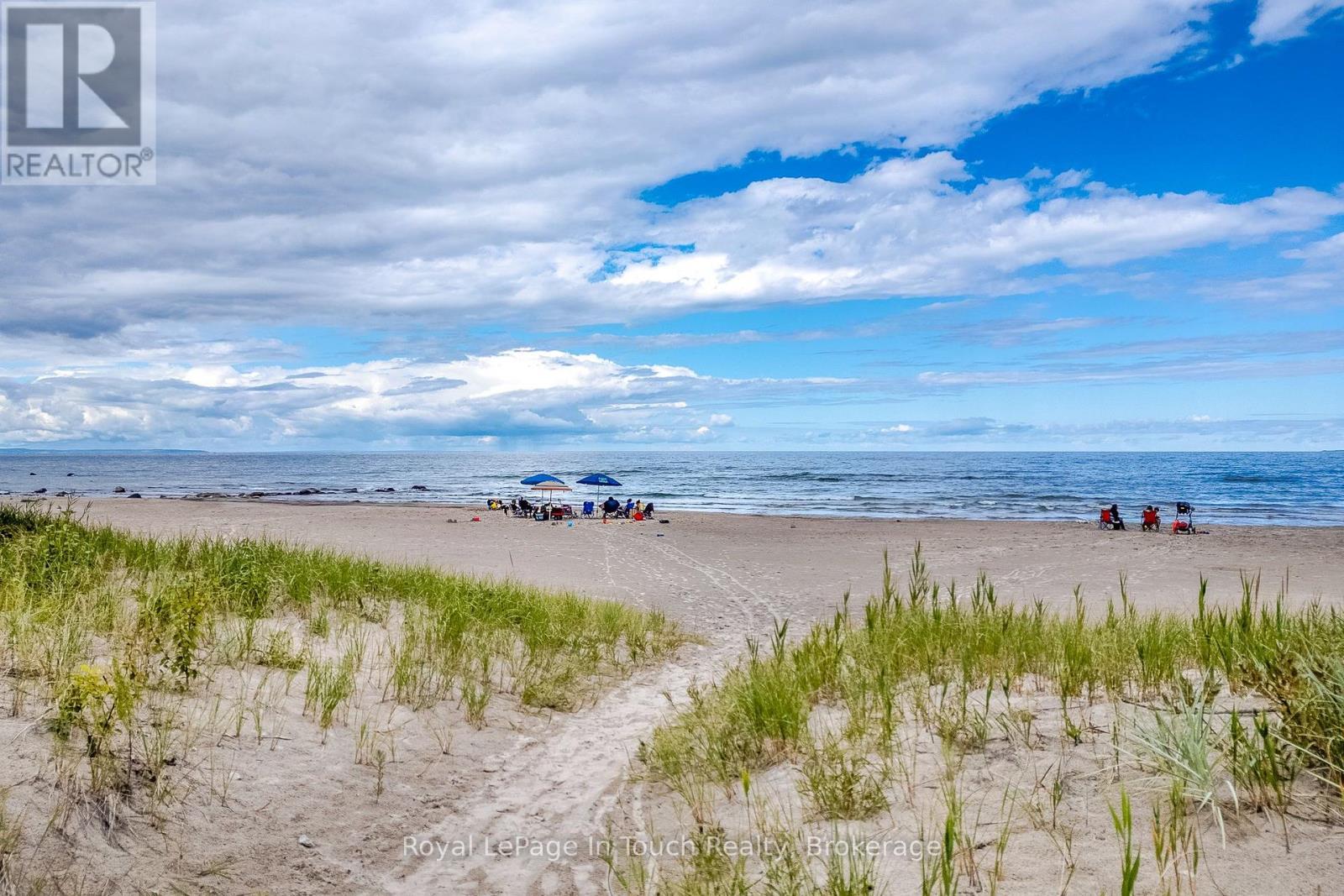 












1751 TINY BEACHES ROAD S

,
Tiny,




Ontario
L0L1P1

