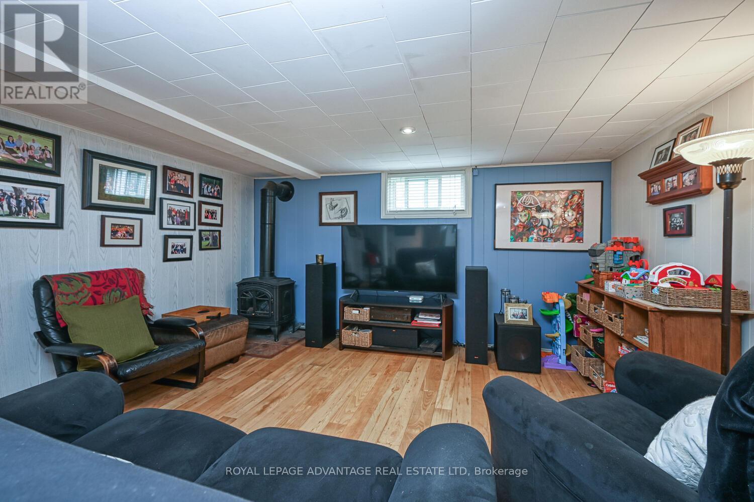 












67 JASPER AVENUE

,
Smiths Falls,




Ontario
K7A4C7

