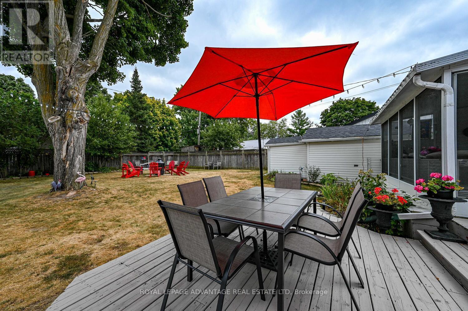 












67 JASPER AVENUE

,
Smiths Falls,




Ontario
K7A4C7

