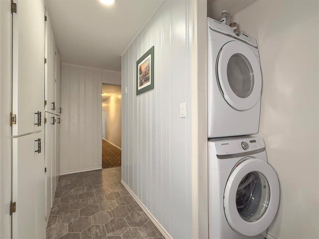 












251 Third Street

,
Pipestone,




Manitoba
R0M1X0

