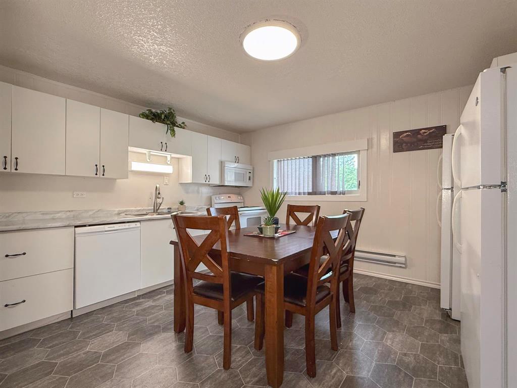 












251 Third Street

,
Pipestone,




Manitoba
R0M1X0

