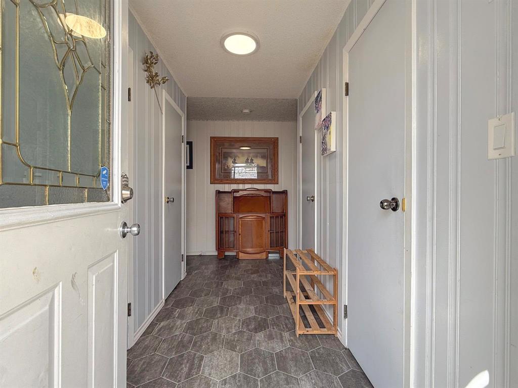 












251 Third Street

,
Pipestone,




Manitoba
R0M1X0

