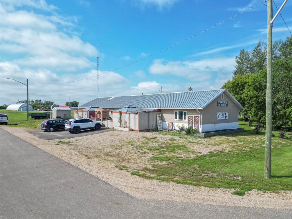 












251 Third Street

,
Pipestone,




Manitoba
R0M1X0

