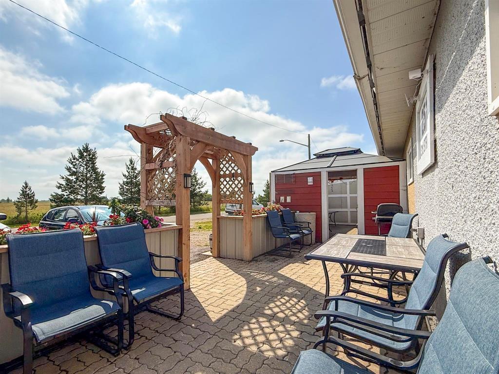












251 Third Street

,
Pipestone,




Manitoba
R0M1X0

