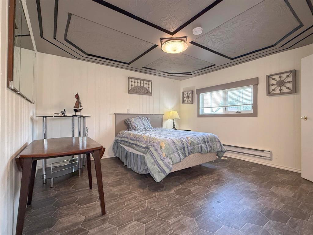 












251 Third Street

,
Pipestone,




Manitoba
R0M1X0

