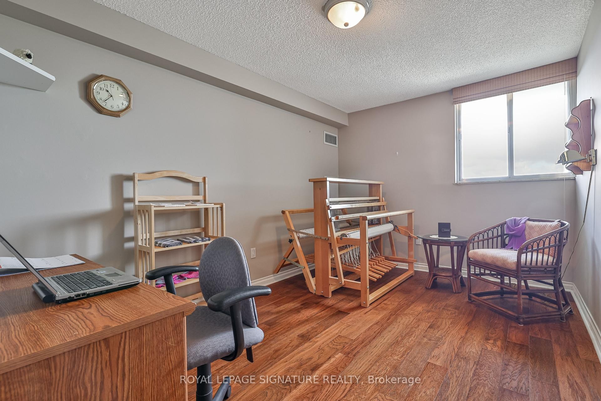 









820


Burnhamthorpe

Road, 2105,
Toronto,




ON
M9C 4W2

