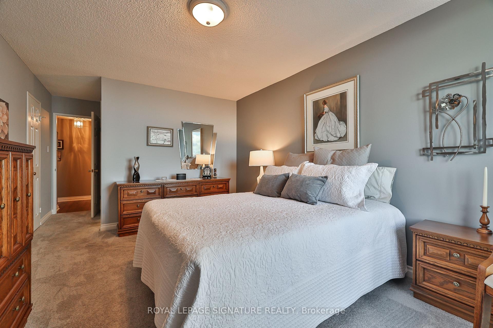 









820


Burnhamthorpe

Road, 2105,
Toronto,




ON
M9C 4W2

