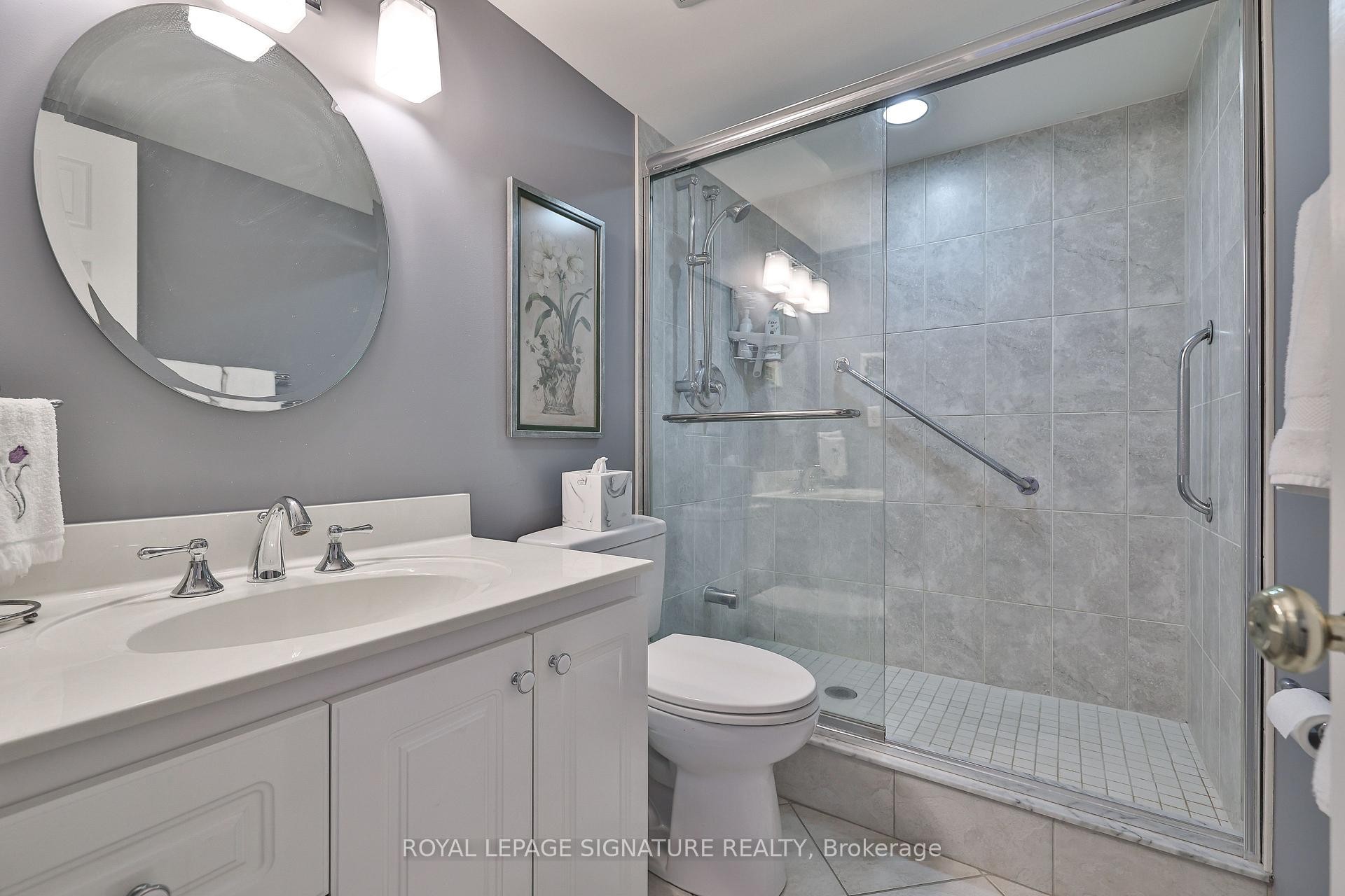 









820


Burnhamthorpe

Road, 2105,
Toronto,




ON
M9C 4W2

