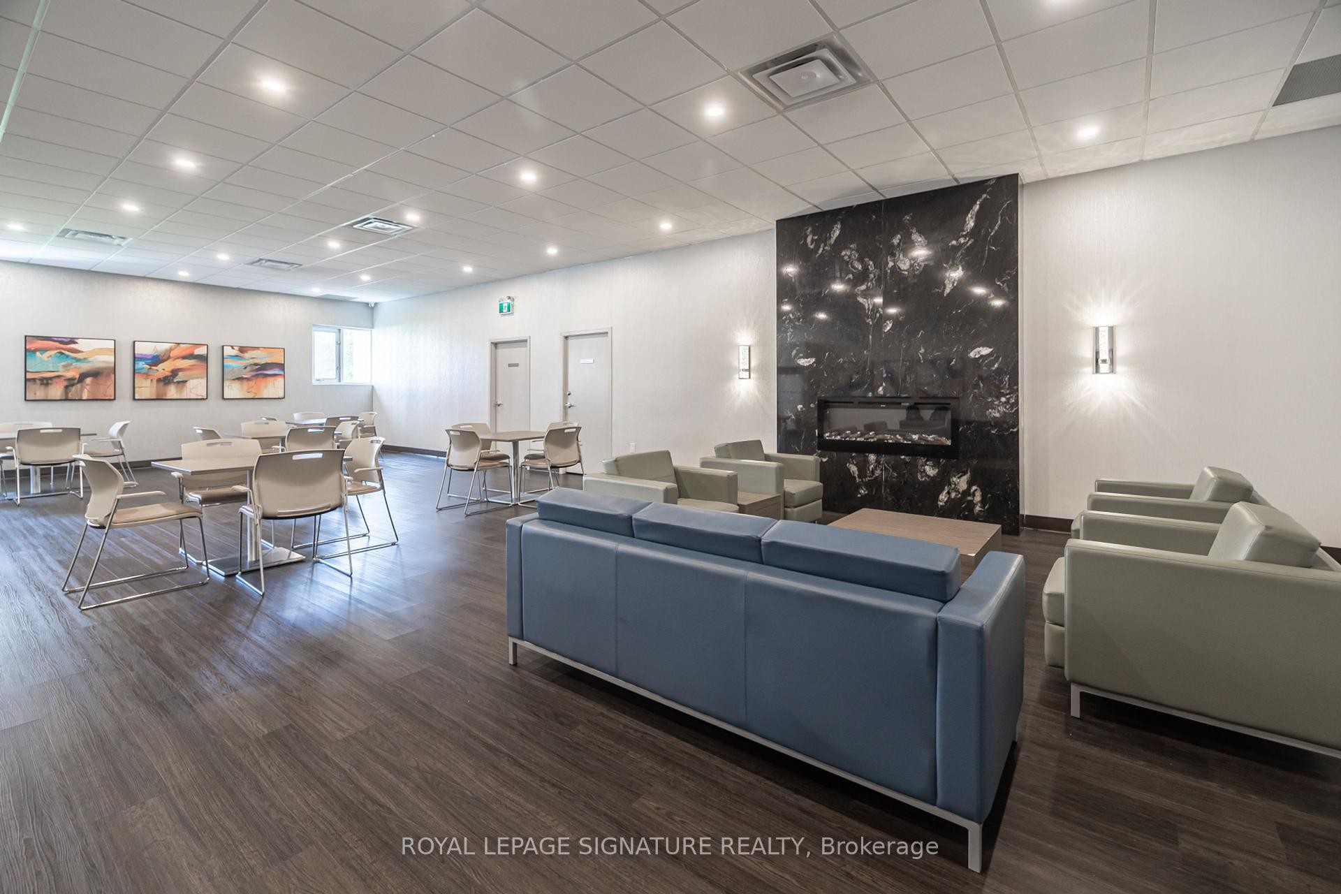 









820


Burnhamthorpe

Road, 2105,
Toronto,




ON
M9C 4W2

