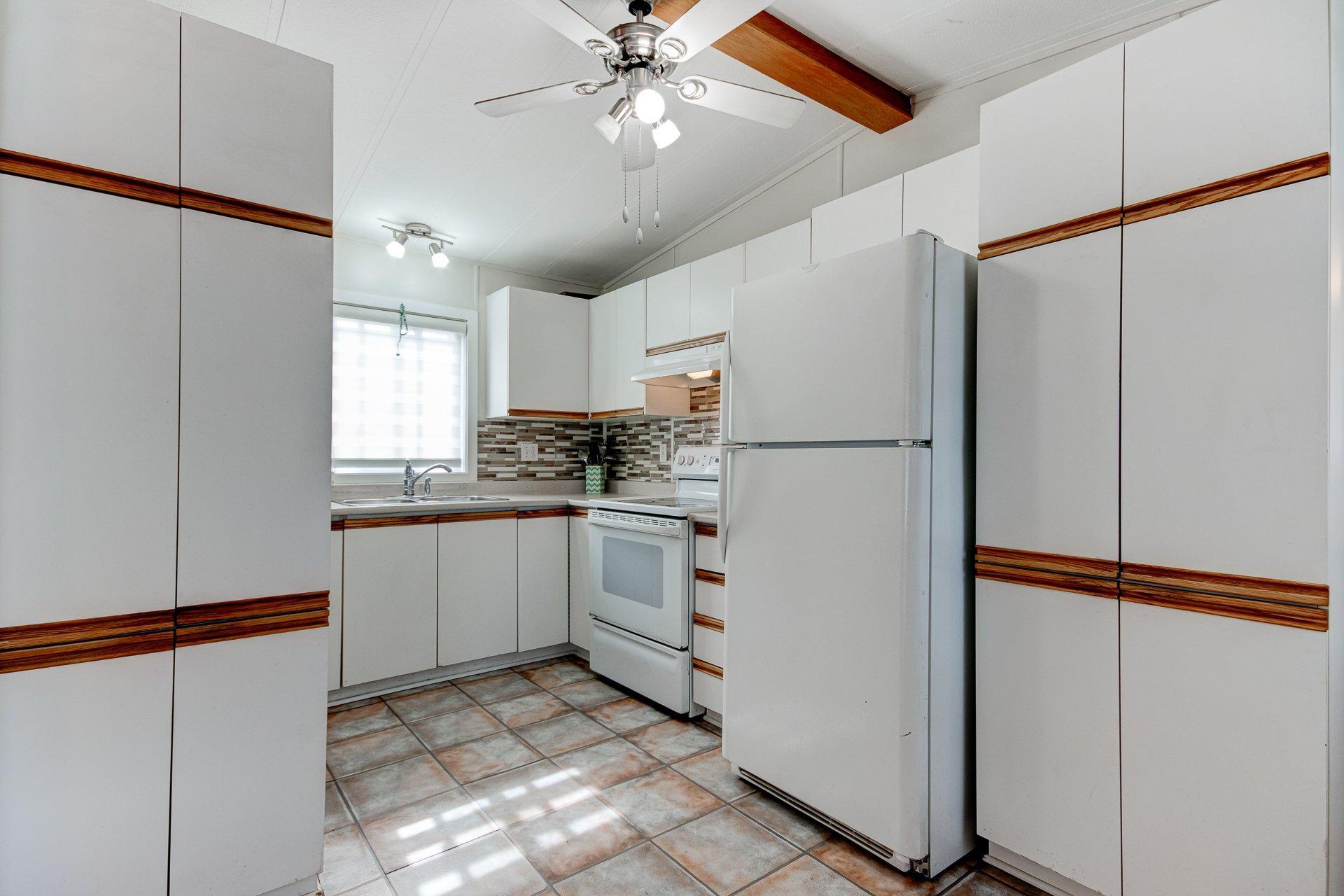 









3950


Boul. Sir-Wilfrid-Laurier

, 621,
Longueuil (Saint-Hubert),




QC
J3Y5Y9

