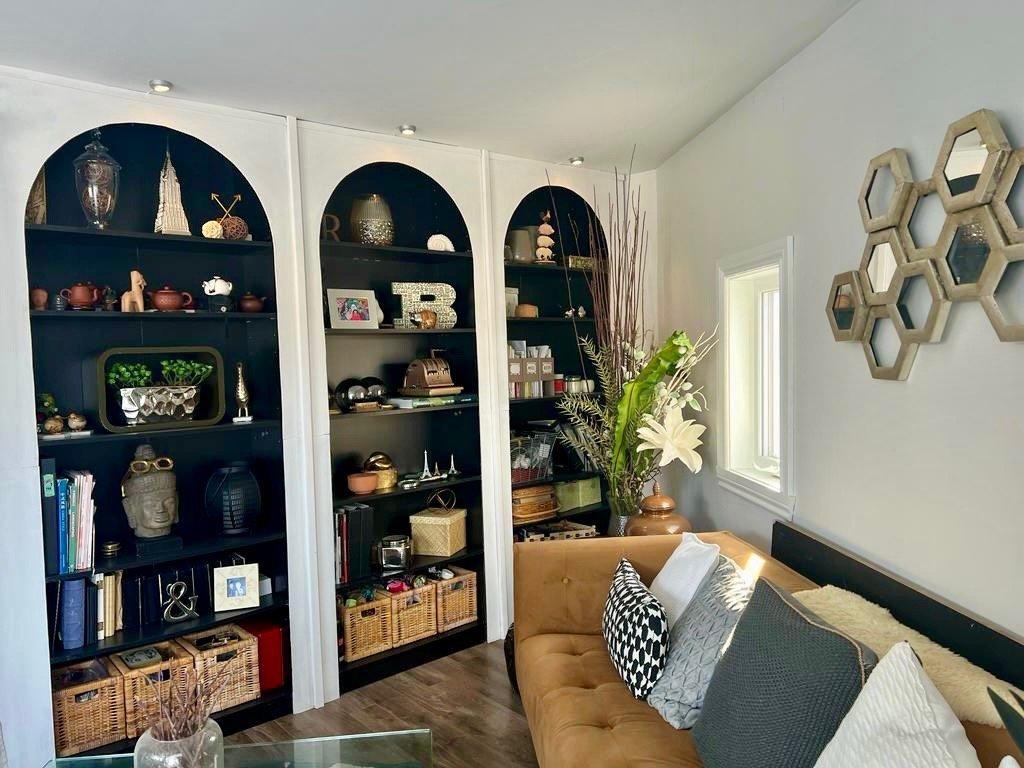 









13

 - 15


Rue Alfred

,
Laval (Sainte-Rose),




QC
H7L2G8

