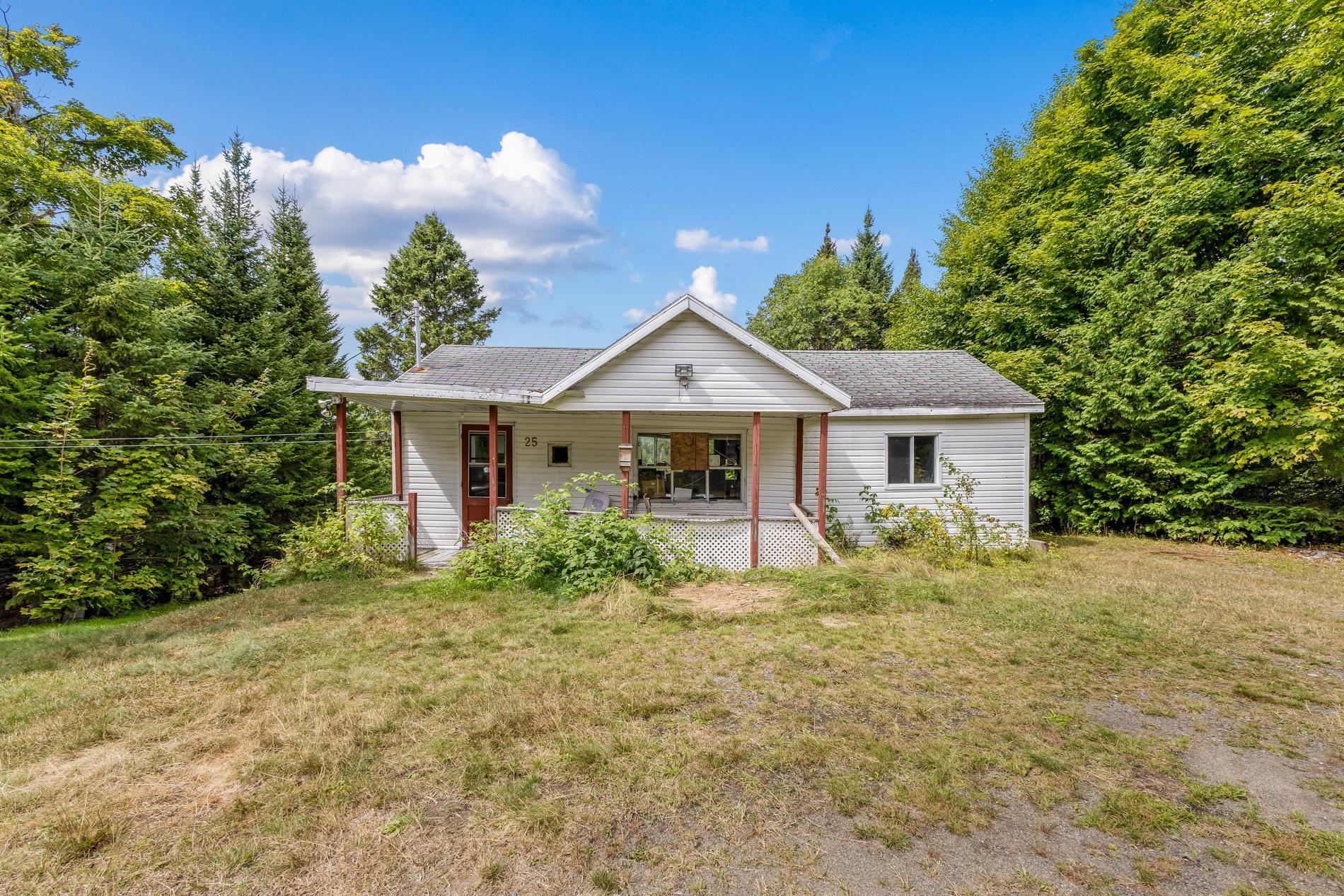 









25

 - 29


Ch. Lépine

,
Val-des-Lacs,




QC
J0T2P0

