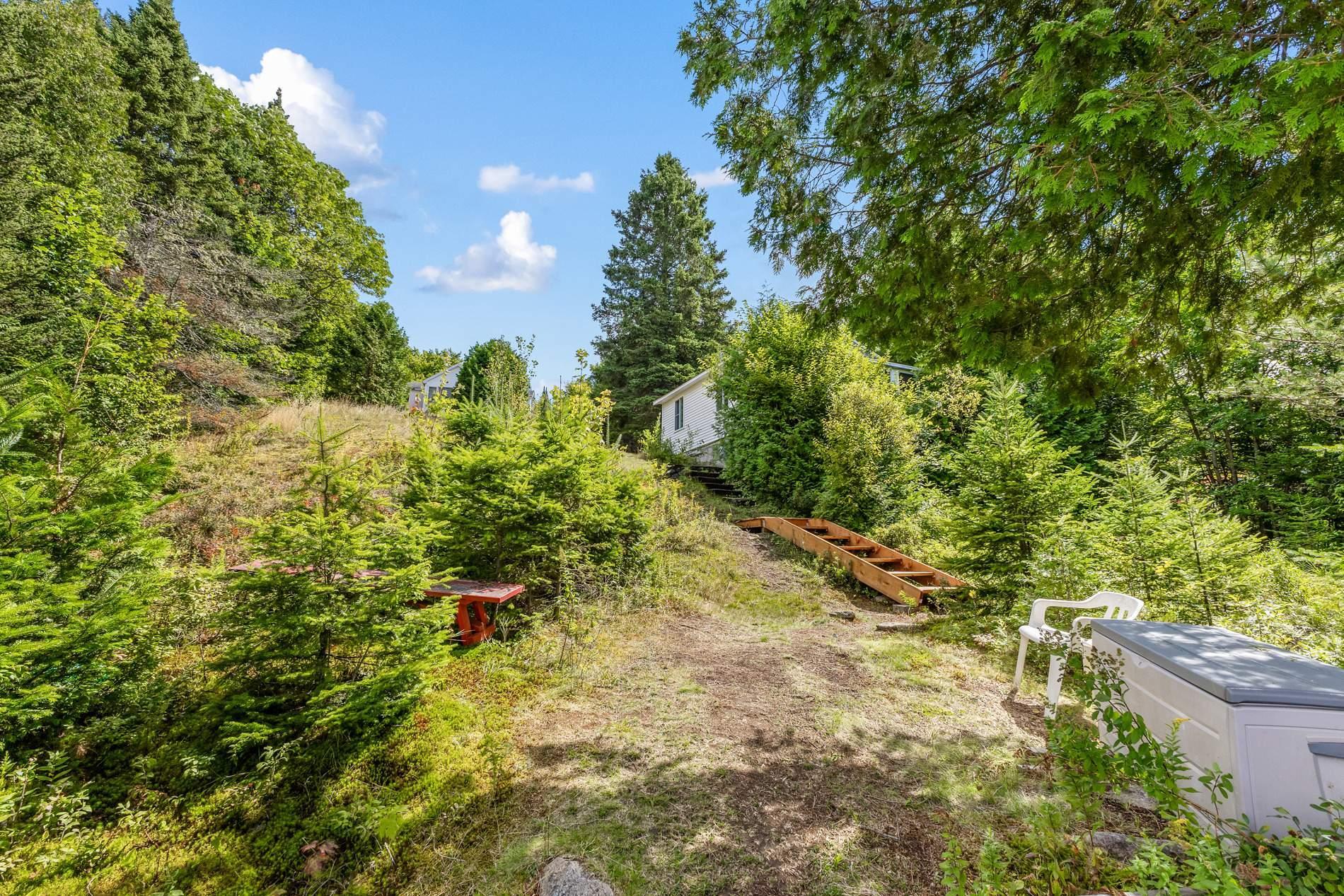 









25

 - 29


Ch. Lépine

,
Val-des-Lacs,




QC
J0T2P0


