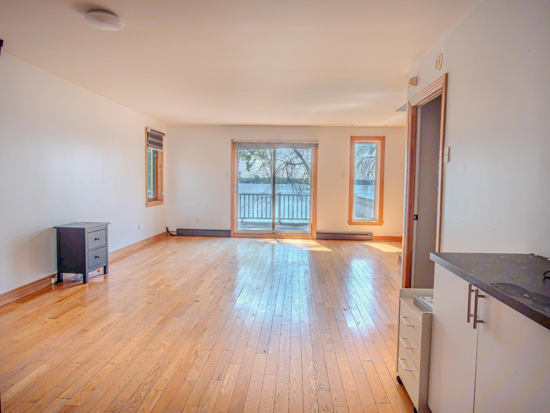 









57


Rg de la Barbotte

,
Lacolle,




QC
J0J1J0


