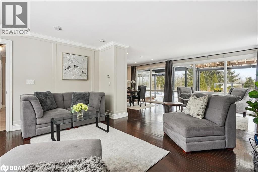 












12840 BRITANNIA Road

,
Milton,




Ontario
L9E0V3

