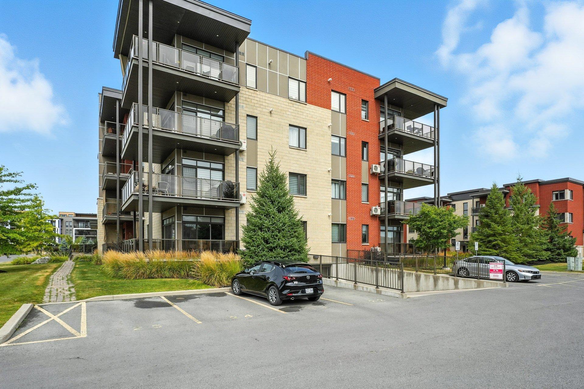 









415


Rue de l'Atmosphère

, 406,
Gatineau (Aylmer),




QC
J8J0W8

