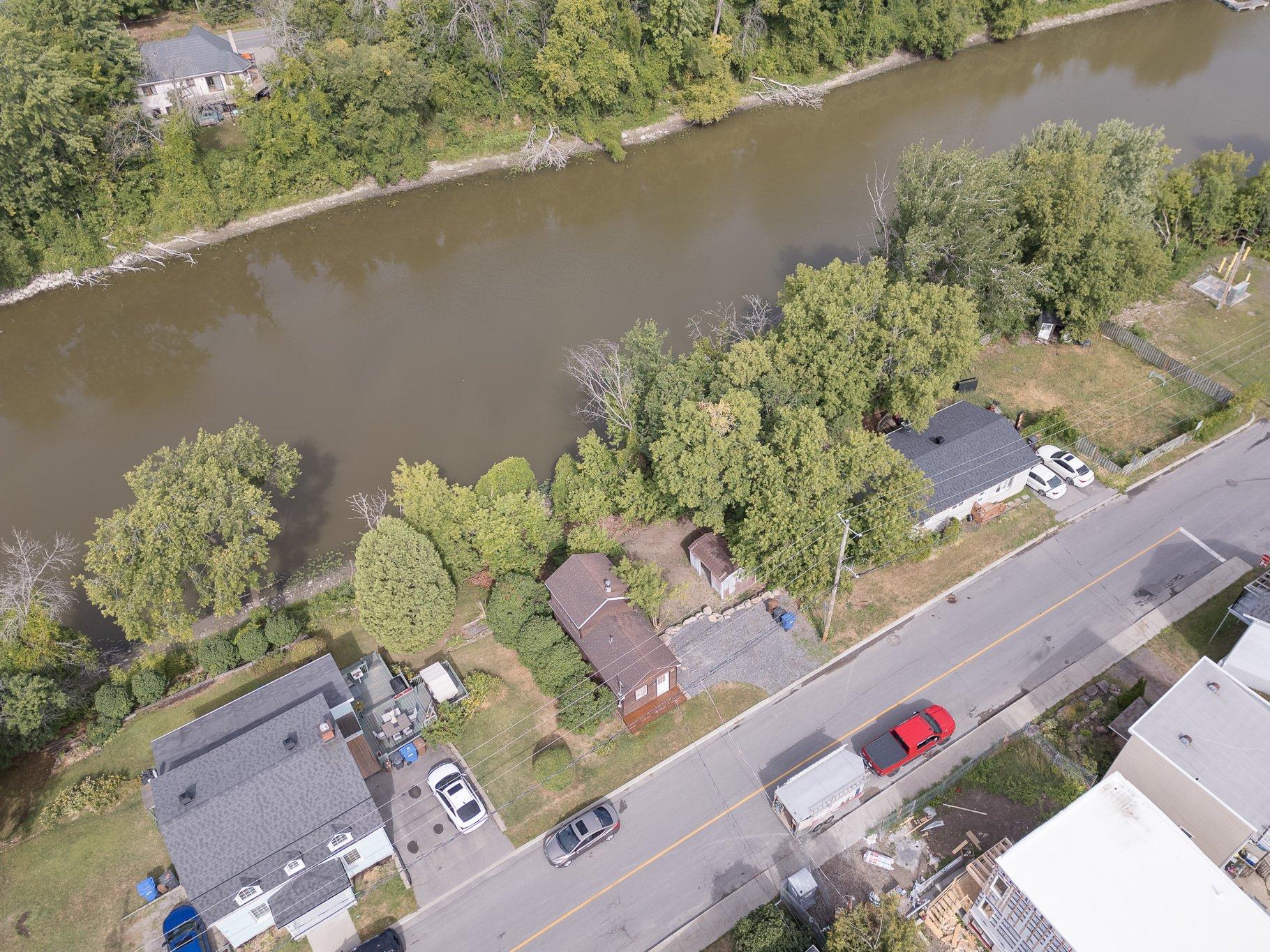 









44


Rue St-Antoine

,
Rigaud,




QC
J0P1P0

