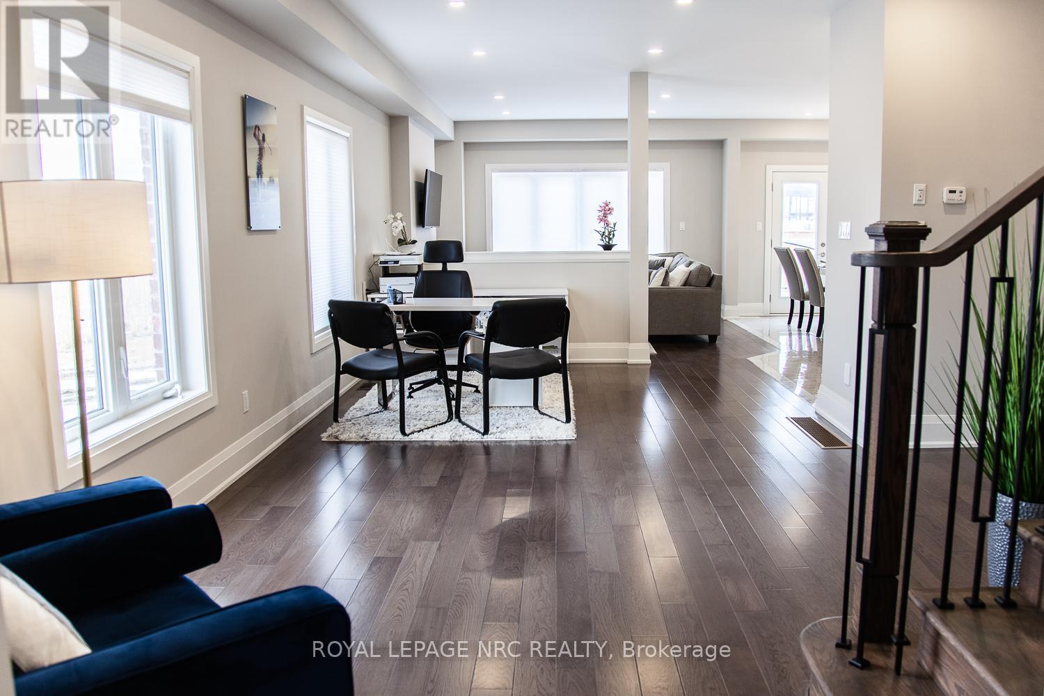 












266 PALACE STREET

,
Thorold (Thorold Downtown),




Ontario
L2V0N3

