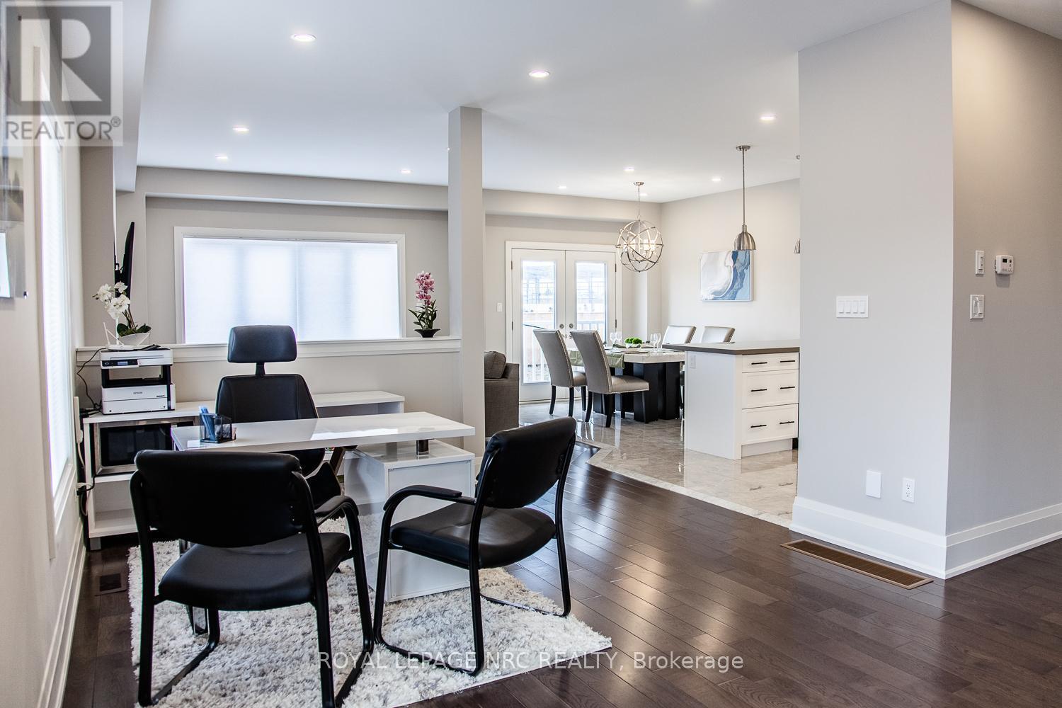 












266 PALACE STREET

,
Thorold (Thorold Downtown),




Ontario
L2V0N3

