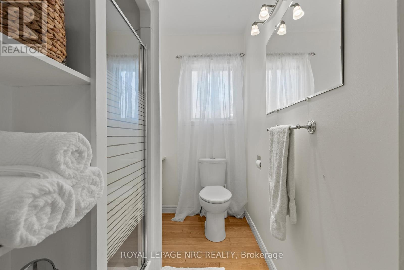 












28 AUGUSTA AVENUE

,
St. Catharines (Facer),




Ontario
L2M5R2


