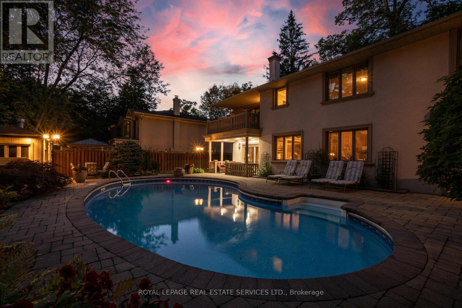 












2130 AUTUMN BREEZE DRIVE N

,
Mississauga,




Ontario
L5B1R4

