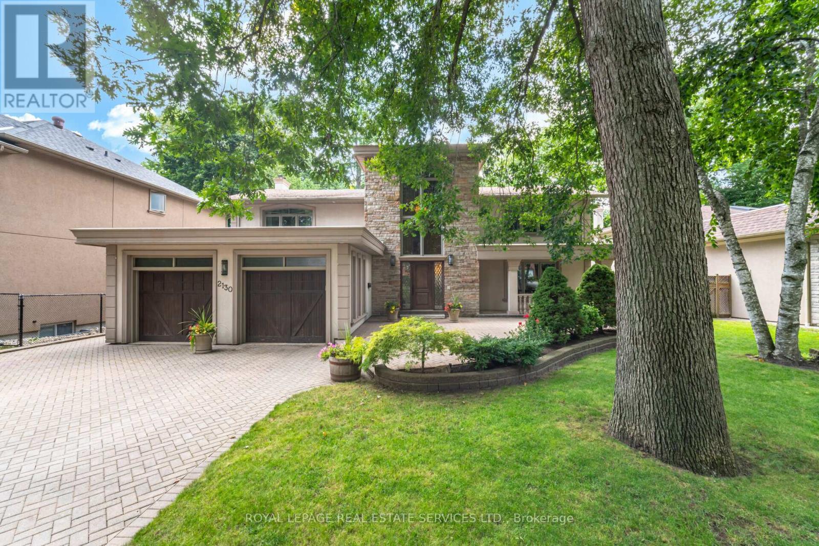 












2130 AUTUMN BREEZE DRIVE N

,
Mississauga,




Ontario
L5B1R4

