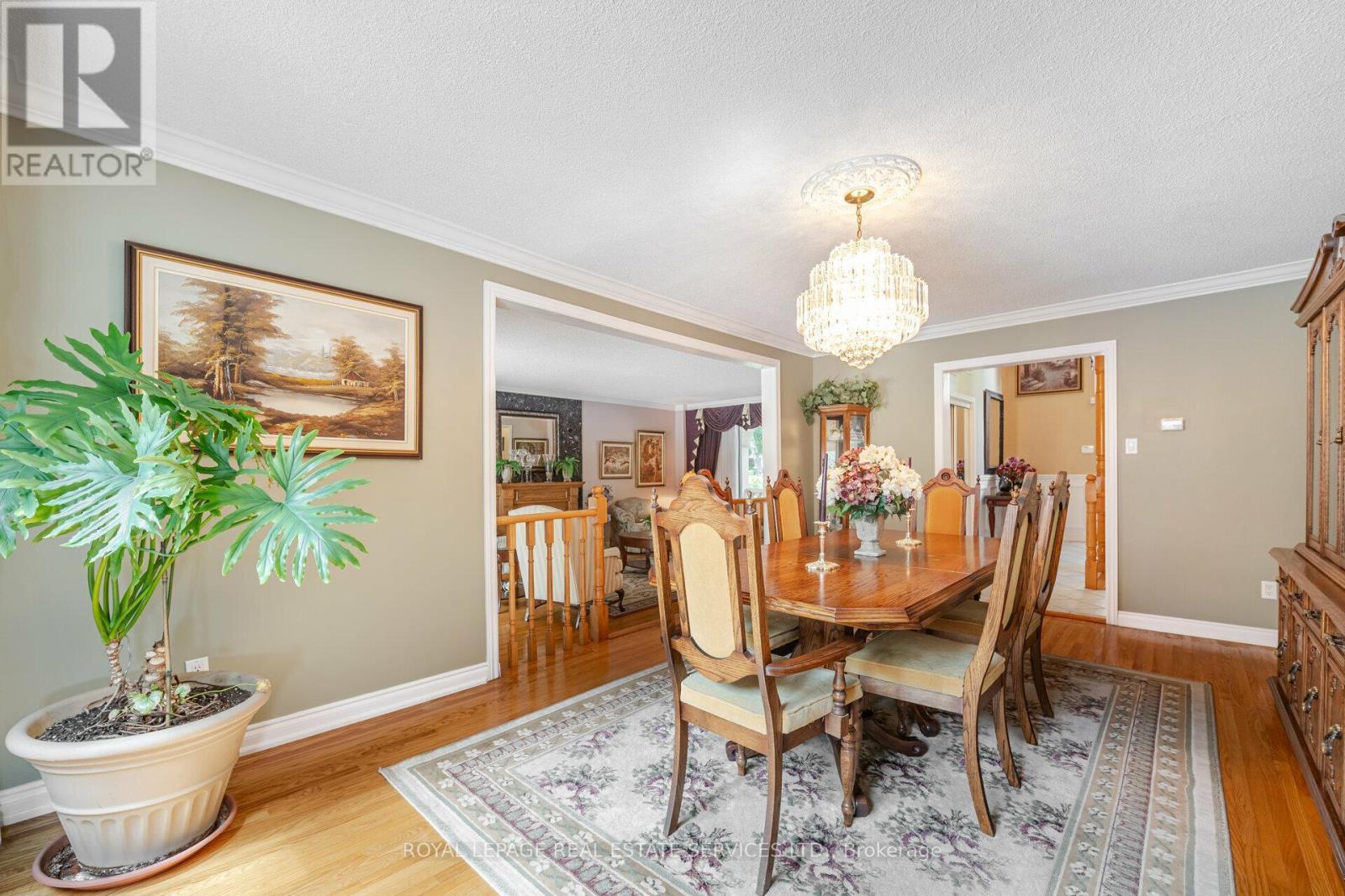 












2130 AUTUMN BREEZE DRIVE N

,
Mississauga,




Ontario
L5B1R4

