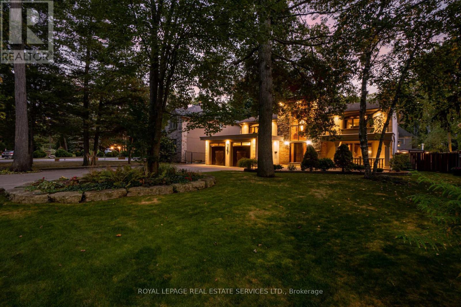 












2130 AUTUMN BREEZE DRIVE N

,
Mississauga,




Ontario
L5B1R4

