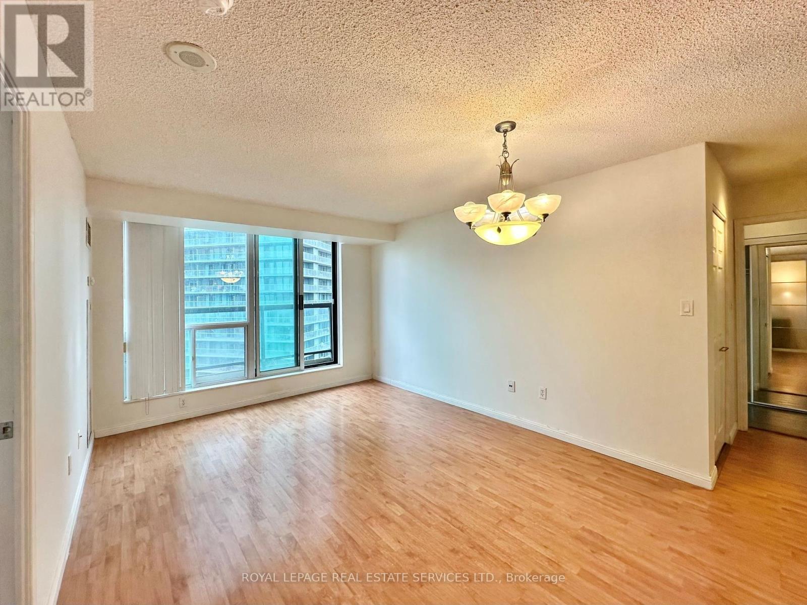 












918 - 23 LORRAINE DRIVE

,
Toronto,




Ontario
M2N6Z6

