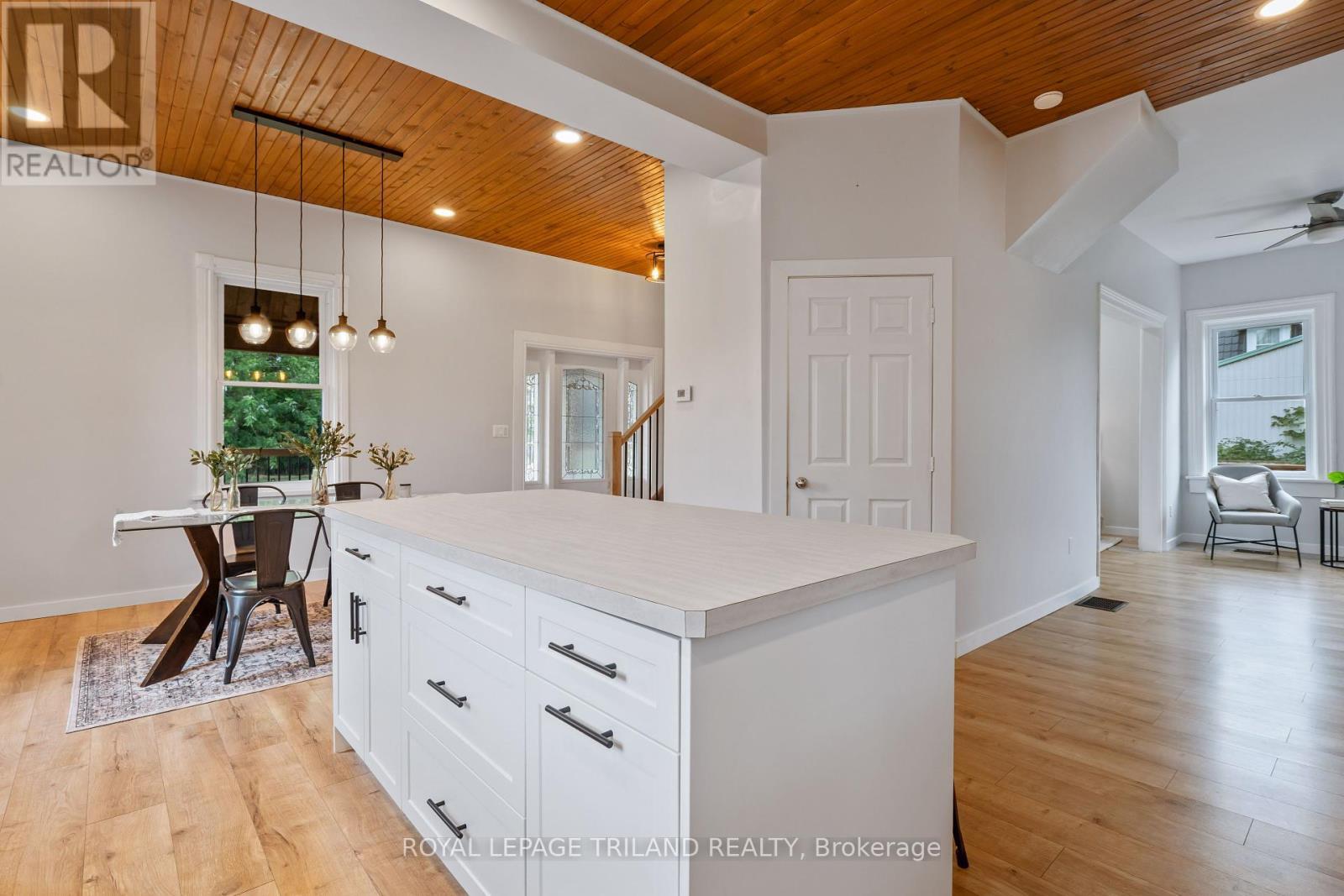 












191 CATHERINE STREET

,
North Middlesex (Parkhill),




Ontario
N0M2K0

