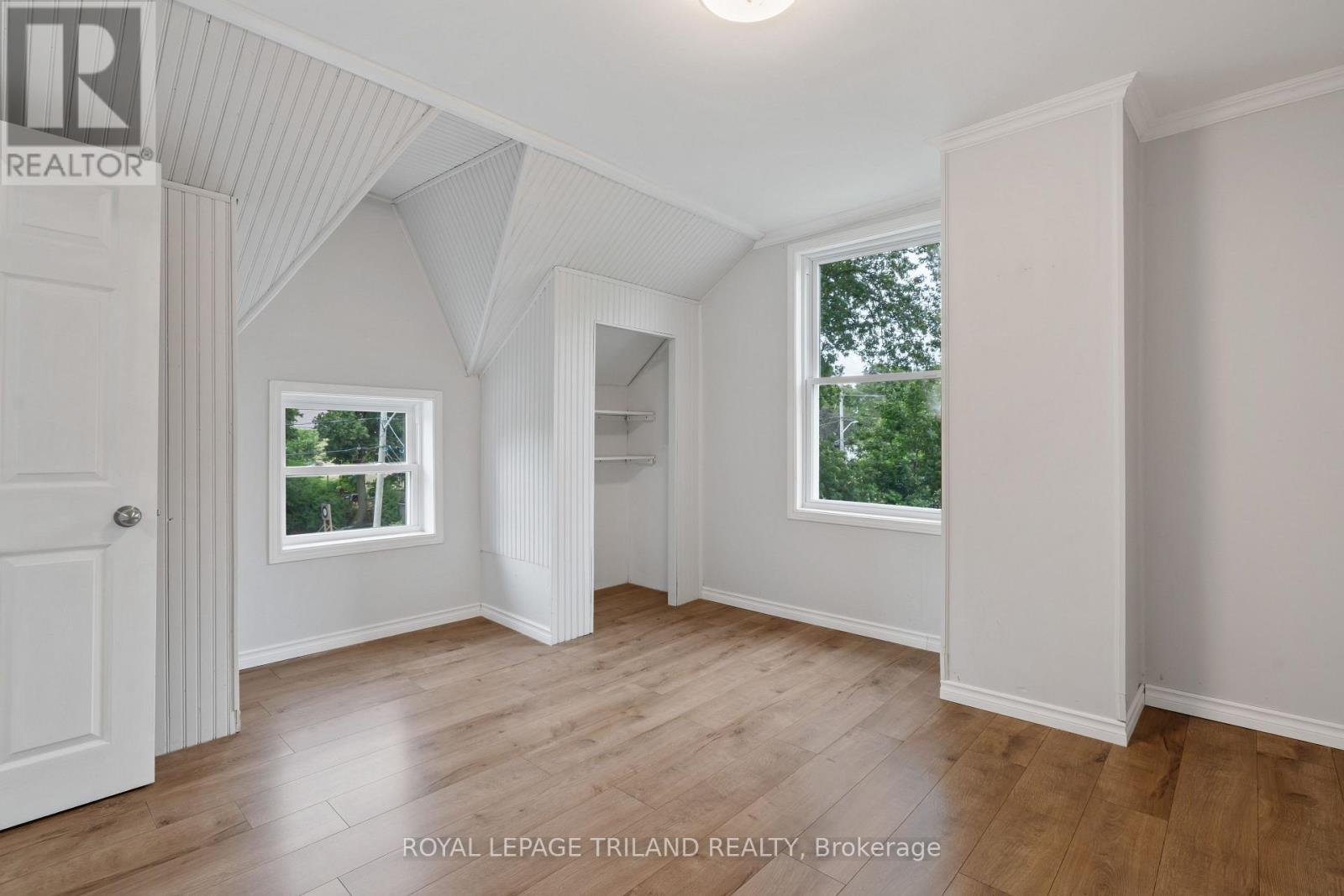 












191 CATHERINE STREET

,
North Middlesex (Parkhill),




Ontario
N0M2K0


