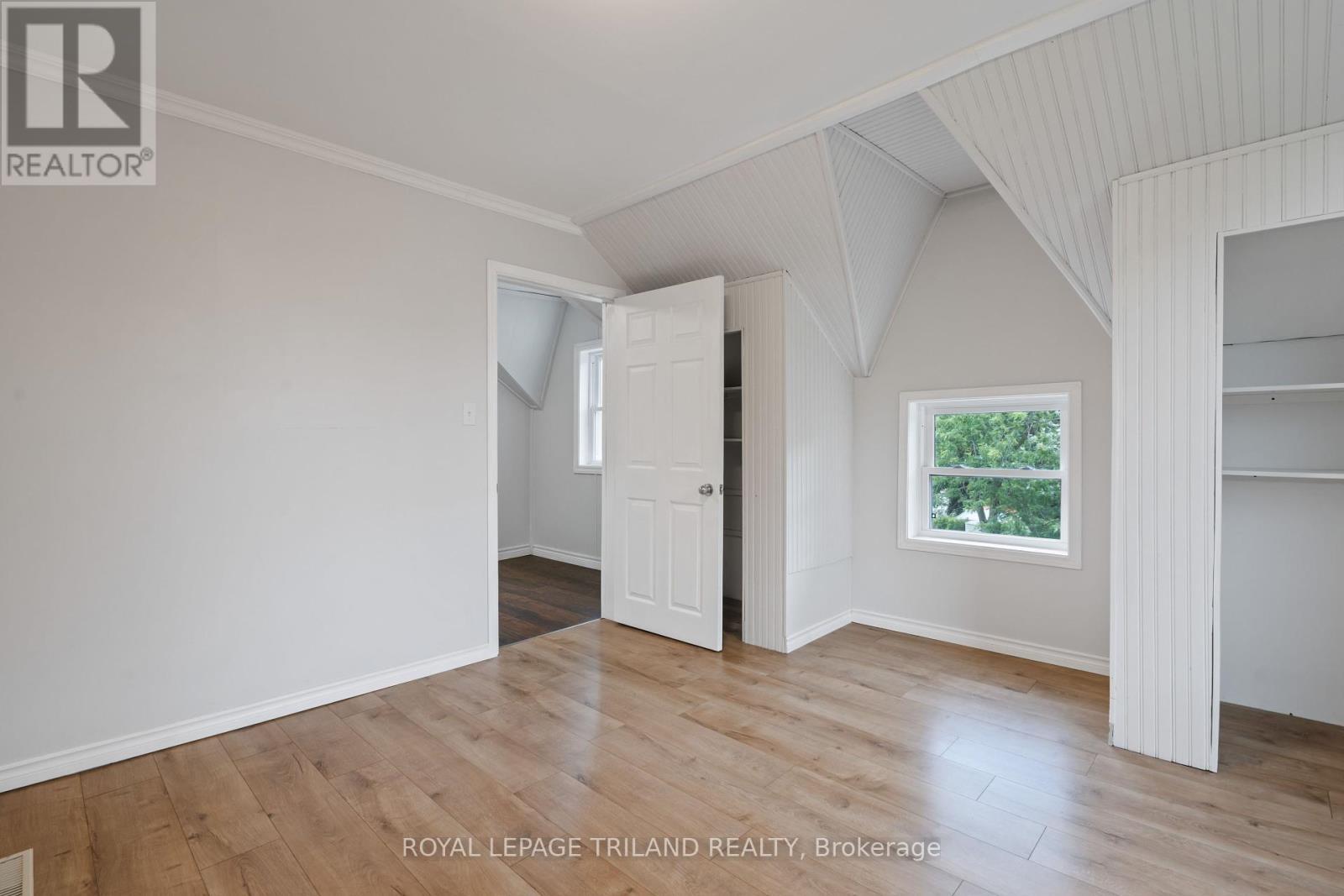 












191 CATHERINE STREET

,
North Middlesex (Parkhill),




Ontario
N0M2K0

