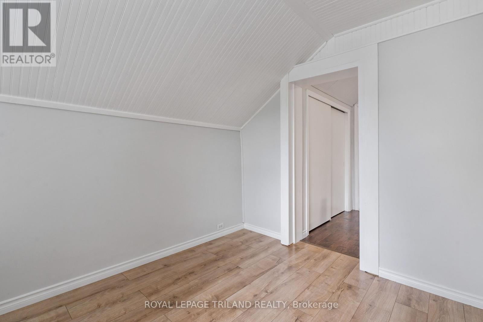 












191 CATHERINE STREET

,
North Middlesex (Parkhill),




Ontario
N0M2K0

