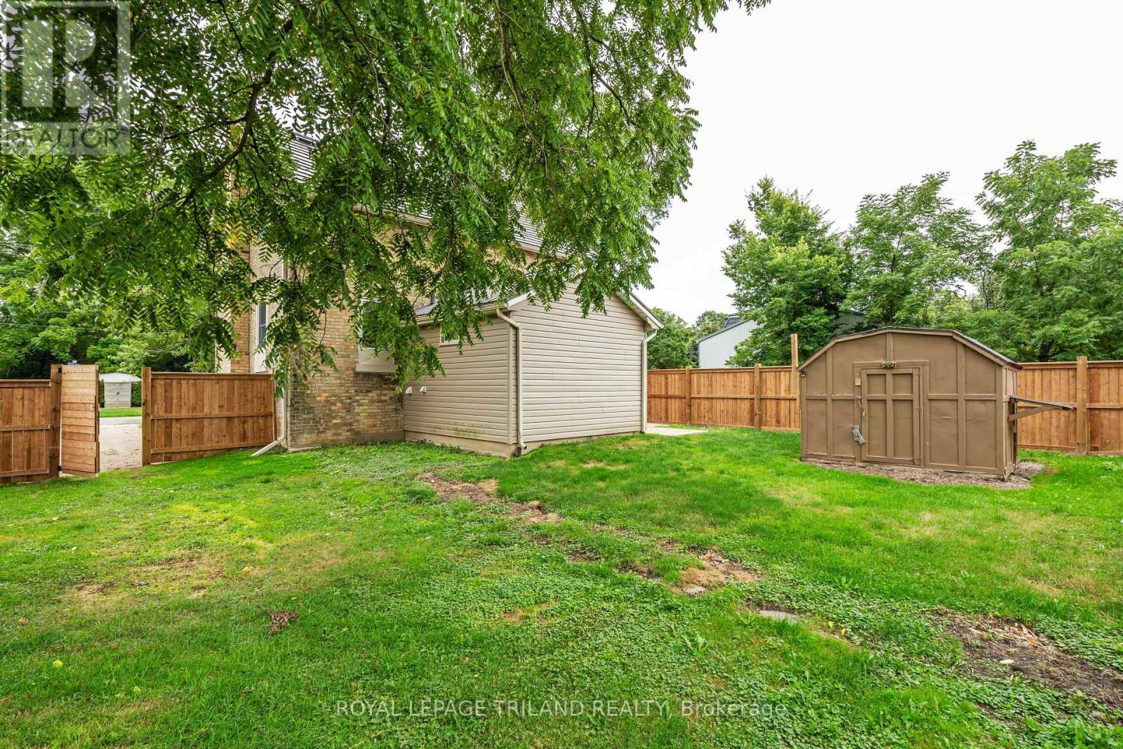 












191 CATHERINE STREET

,
North Middlesex (Parkhill),




Ontario
N0M2K0


