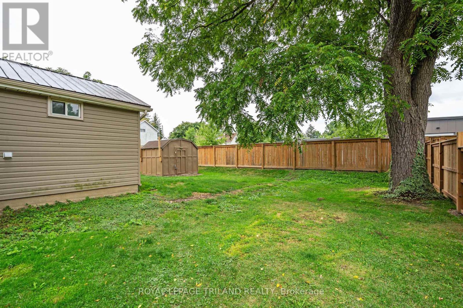 












191 CATHERINE STREET

,
North Middlesex (Parkhill),




Ontario
N0M2K0

