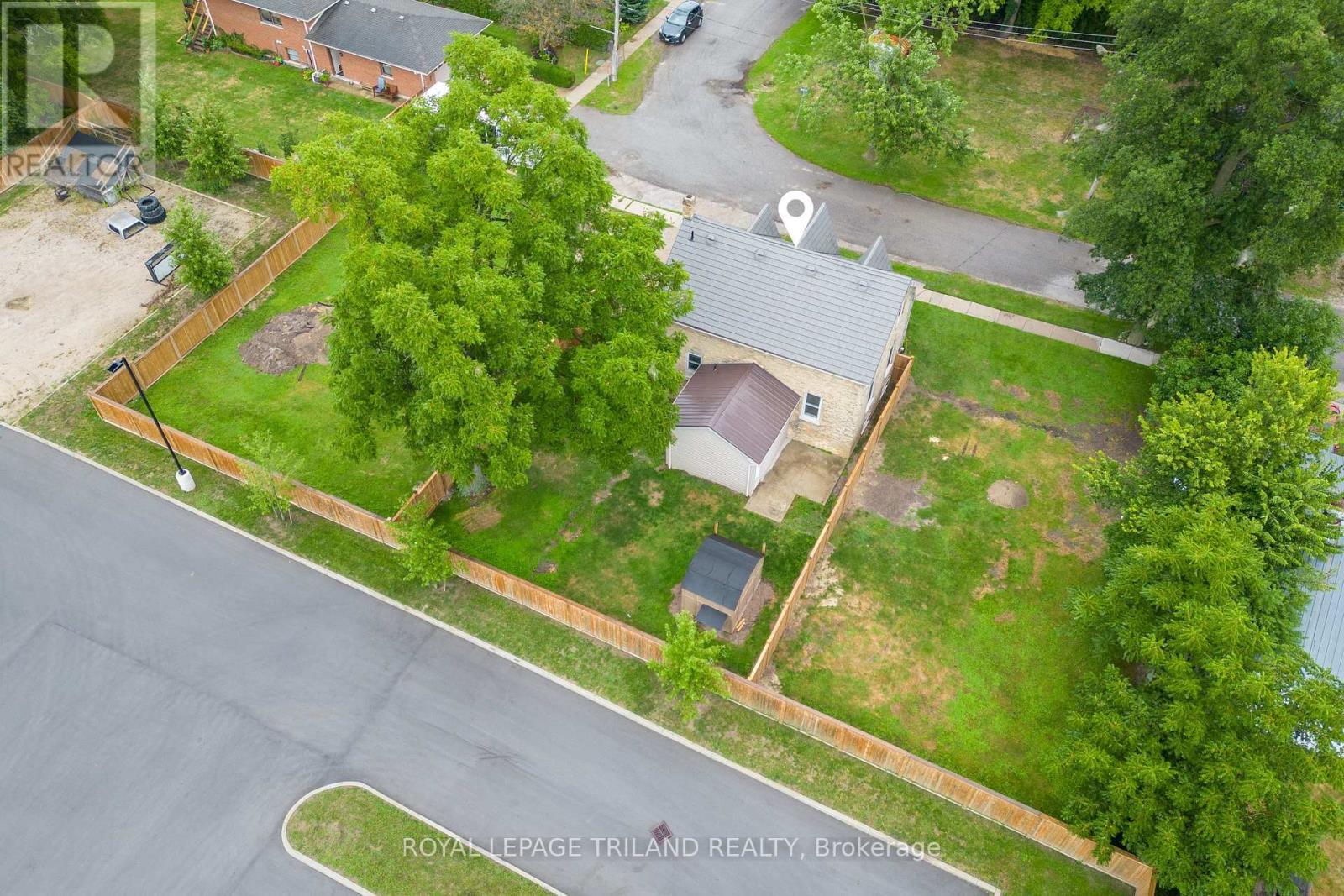 












191 CATHERINE STREET

,
North Middlesex (Parkhill),




Ontario
N0M2K0

