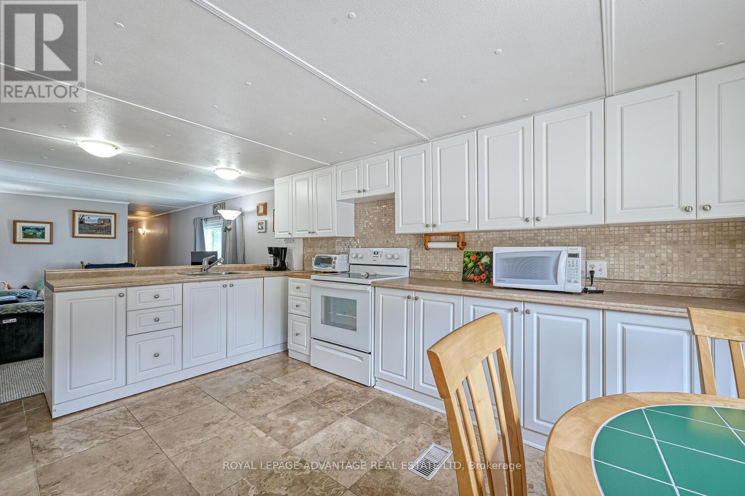 












8 BRIDLE PATH N

,
Rideau Lakes,




Ontario
K7A4S5

