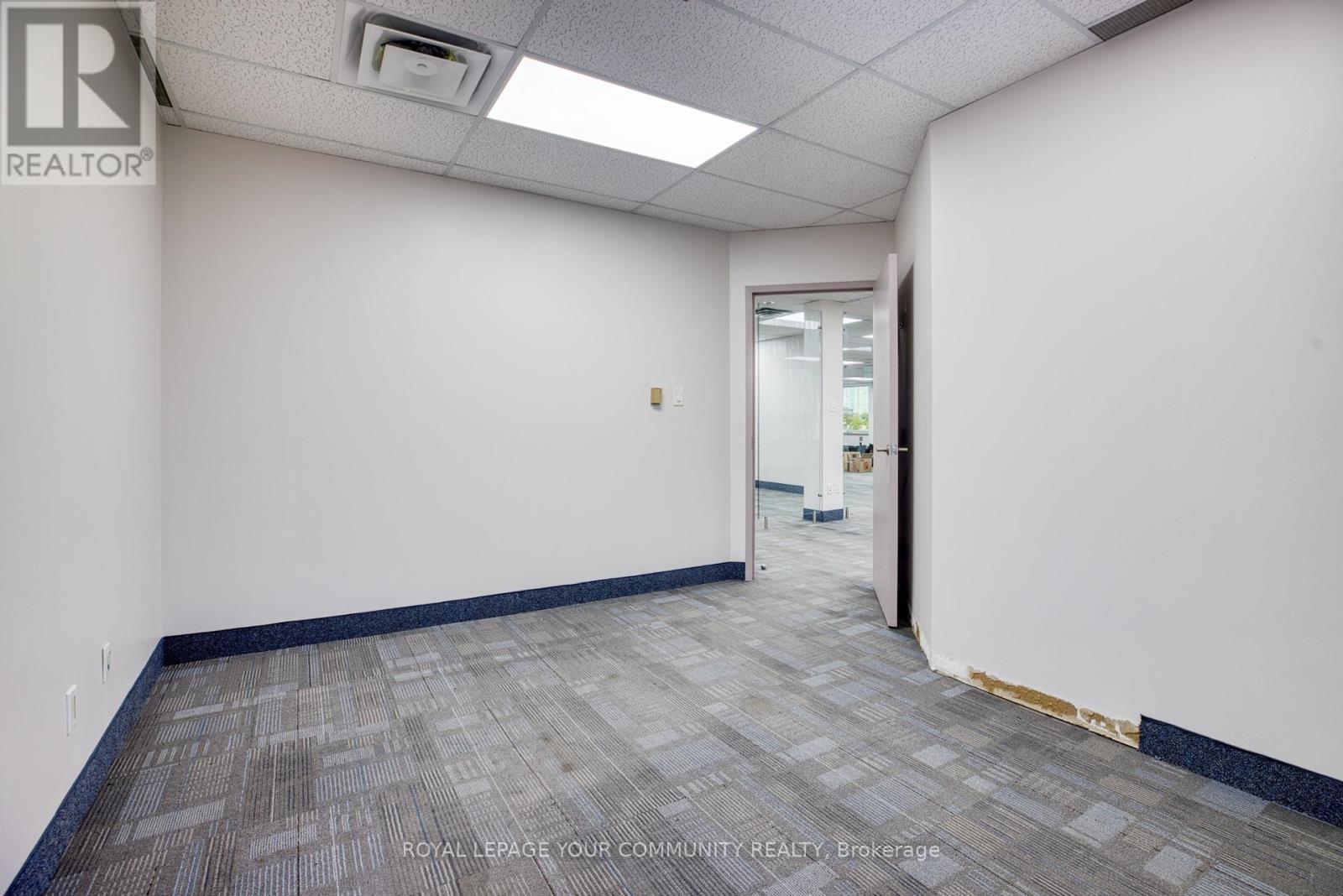 












306 - 2750 14TH AVENUE

,
Markham,




Ontario
L3R0B6


