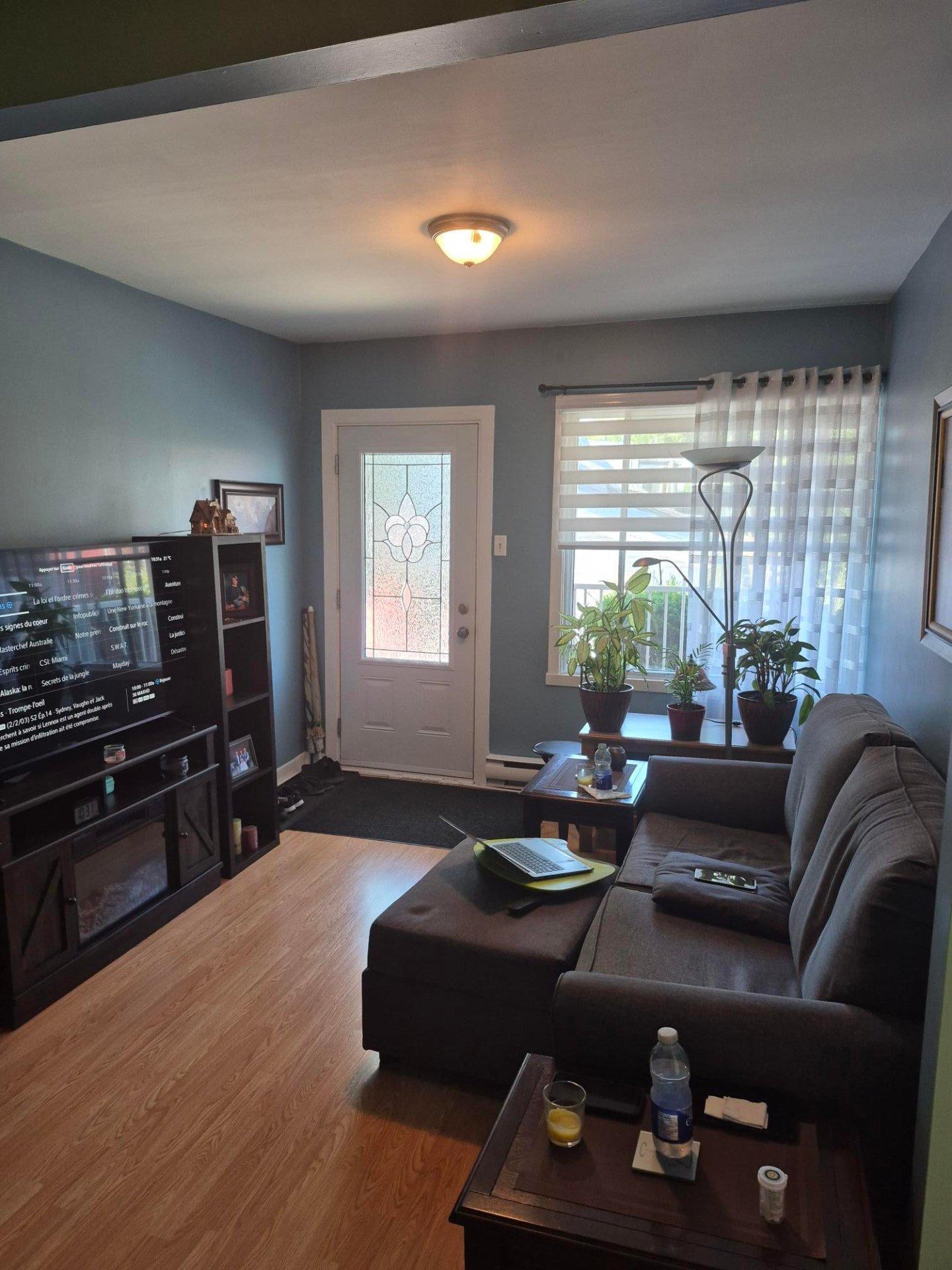 









147

 - 153


Rue St-Joseph

,
L'Assomption,




QC
J5W3B7

