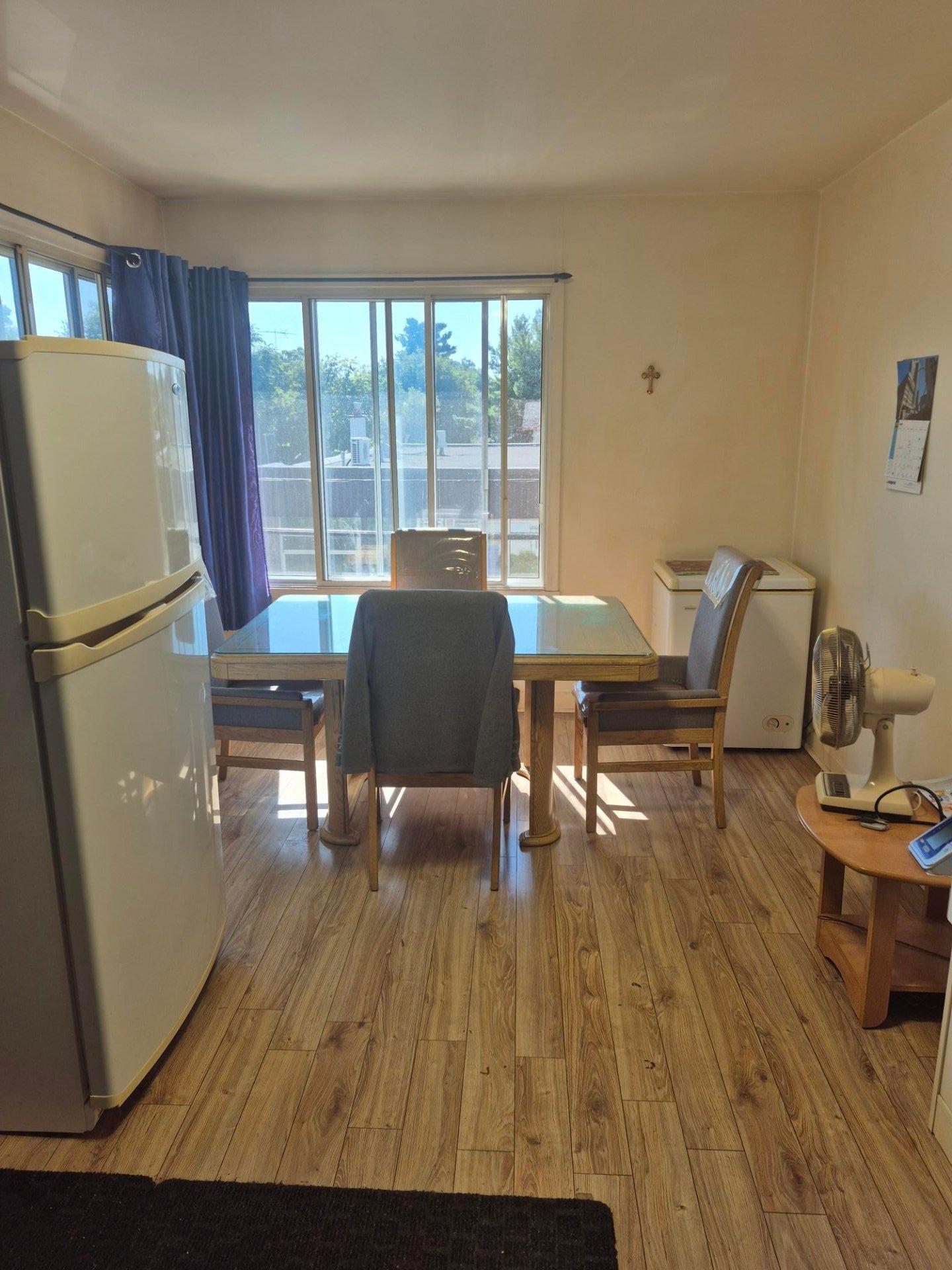 









147

 - 153


Rue St-Joseph

,
L'Assomption,




QC
J5W3B7

