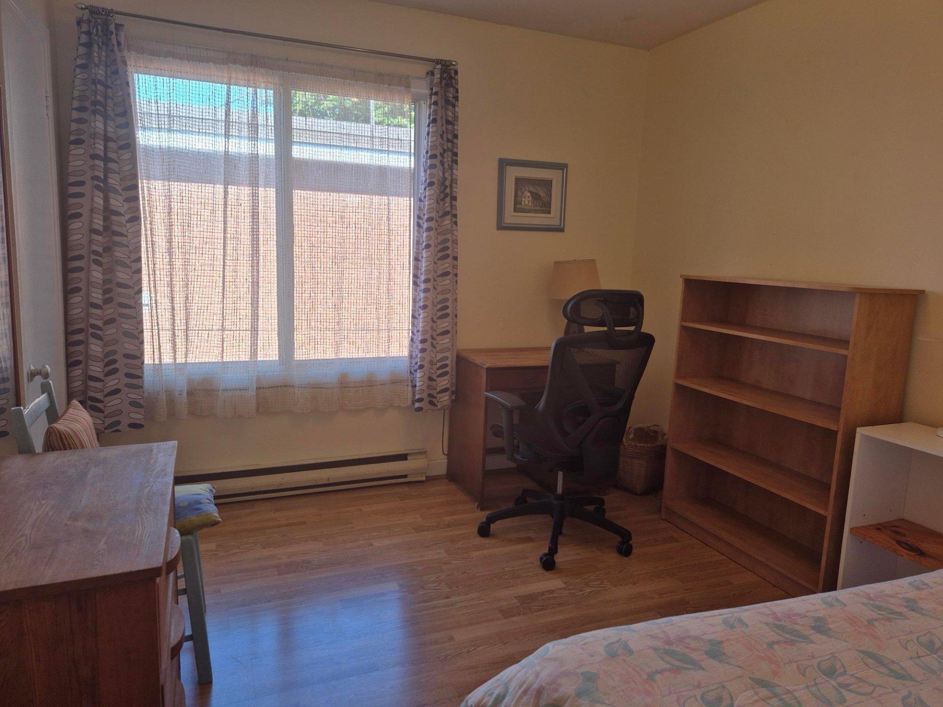 









147

 - 153


Rue St-Joseph

,
L'Assomption,




QC
J5W3B7

