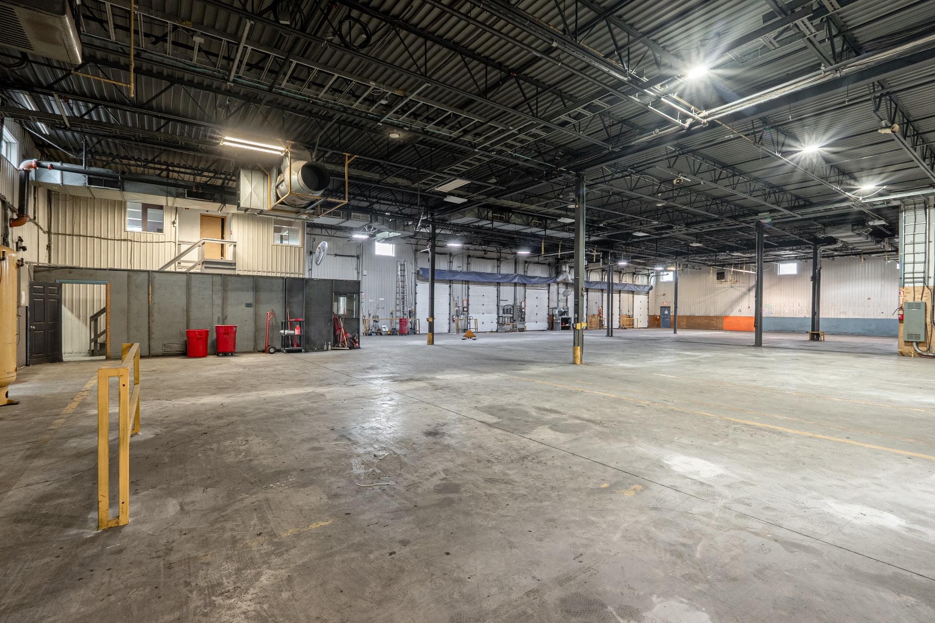 









60


Rue Sheard

,
Coaticook,




QC
J1A0B2

