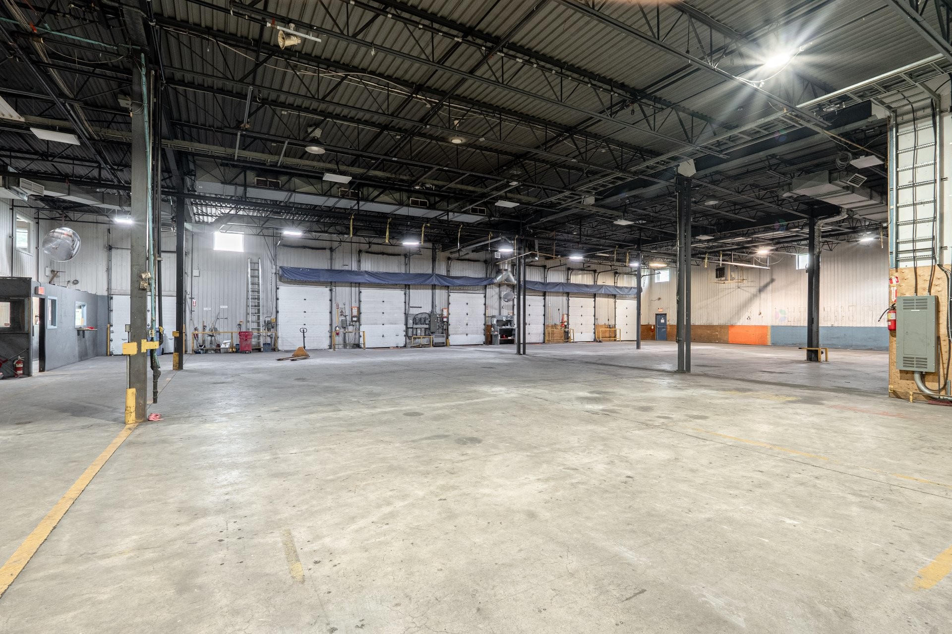 









60


Rue Sheard

,
Coaticook,




QC
J1A0B2

