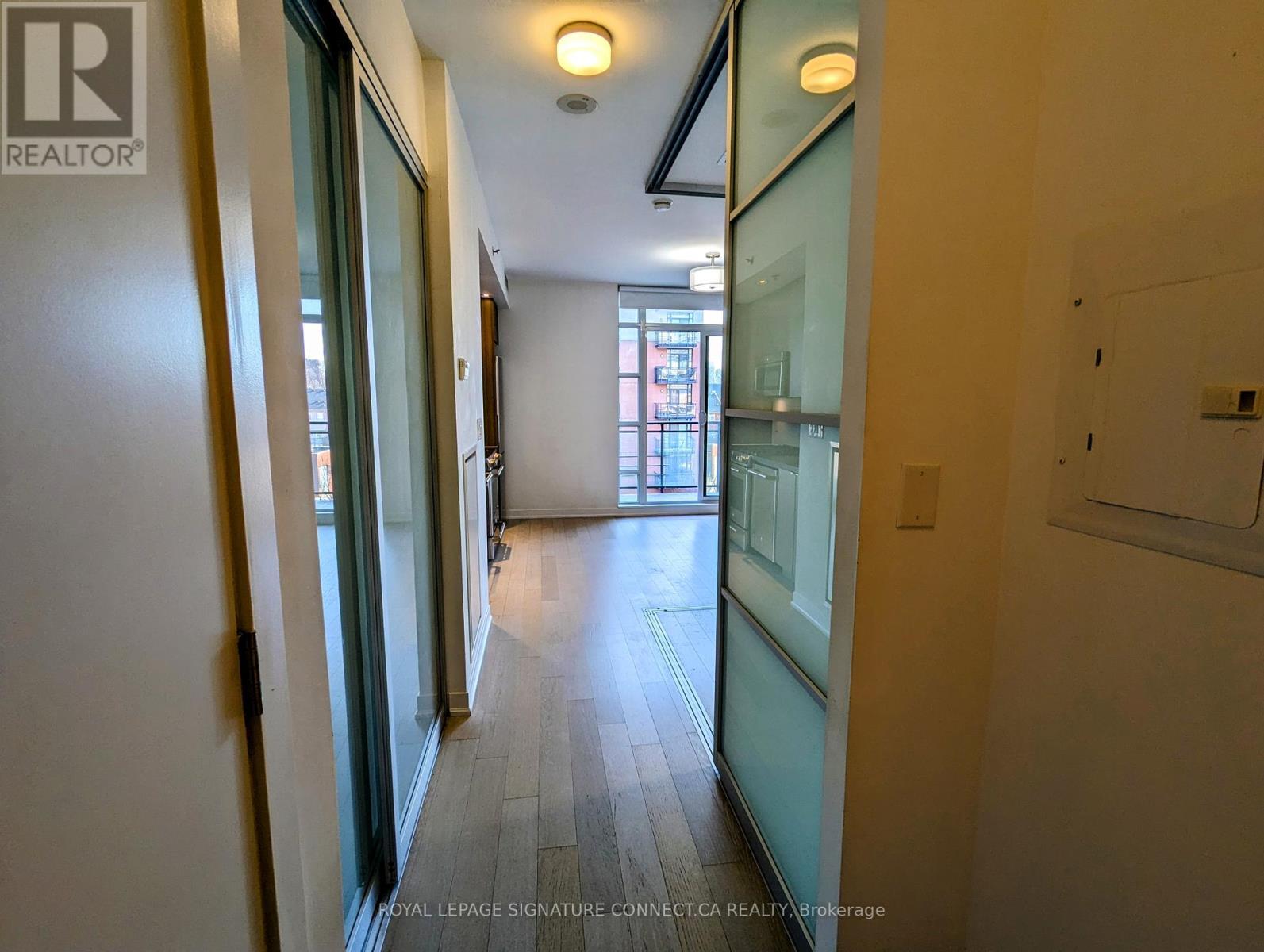 












410 - 88 COLGATE AVENUE

,
Toronto,




Ontario
M4M3L1

