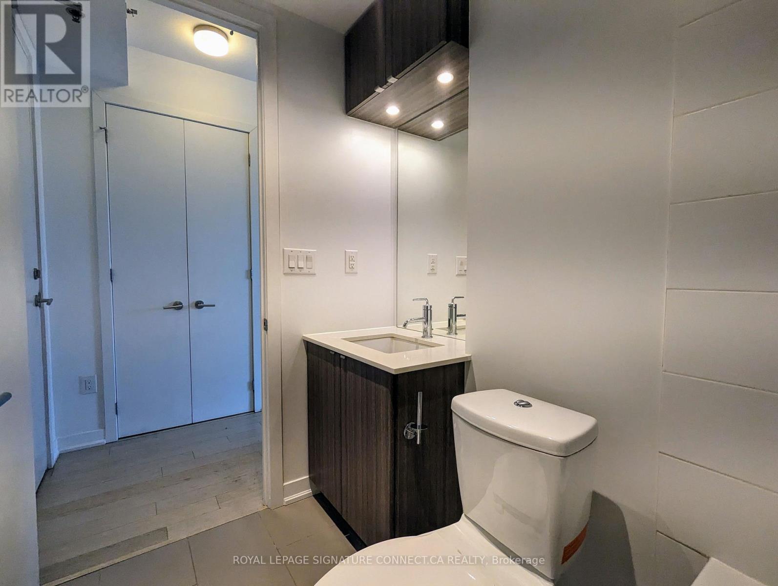 












410 - 88 COLGATE AVENUE

,
Toronto,




Ontario
M4M3L1

