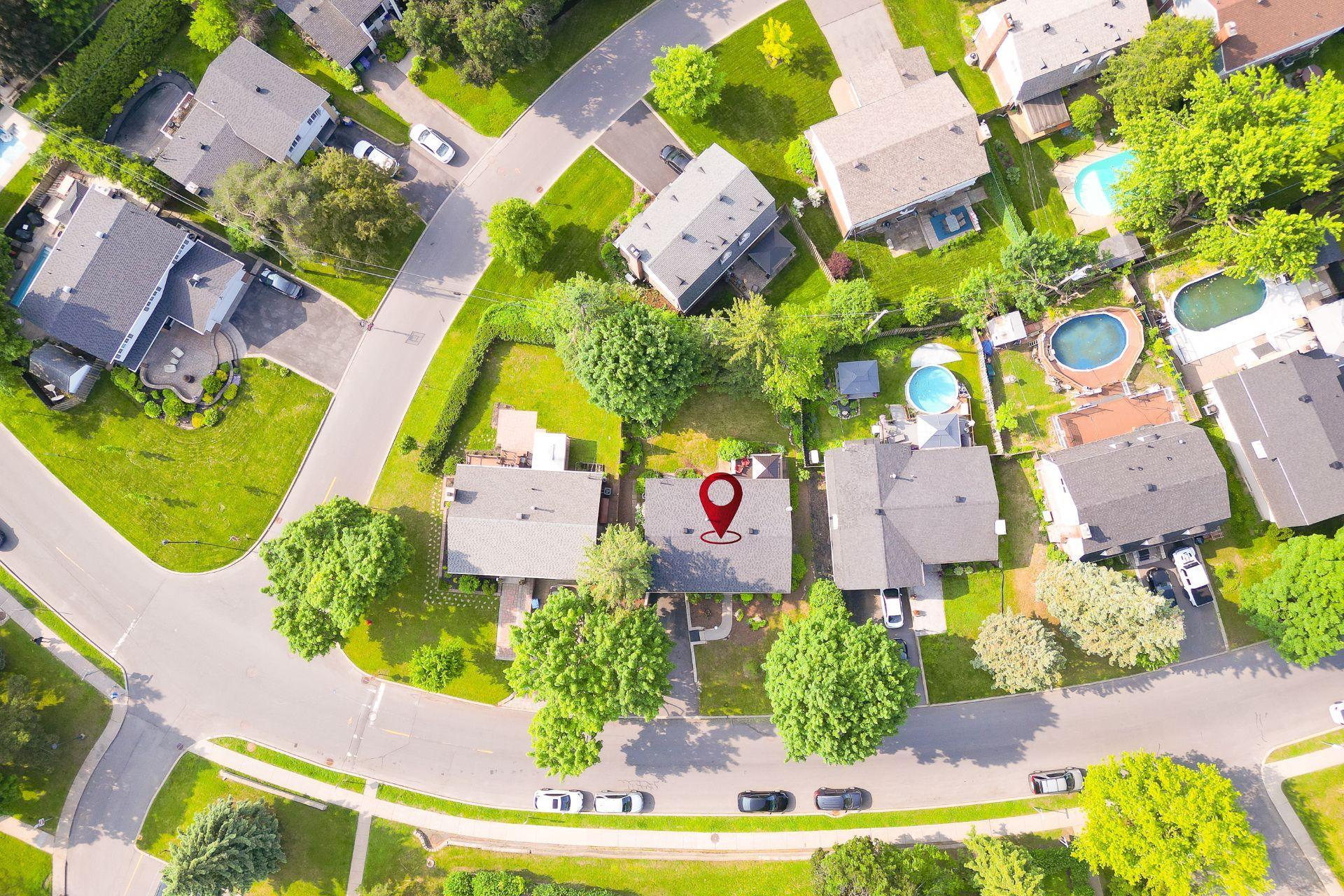 









200


Rue Beacon

,
Kirkland,




QC
H9J2G1

